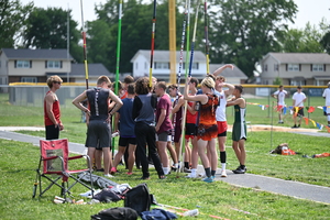 05-17 UHS Track and Field - Sectionals